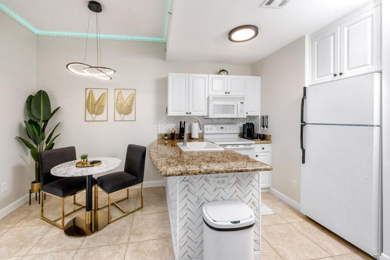 Elegant Waterfront Place For Two/Boca Ciega Resort St. Petersburg Extérieur photo