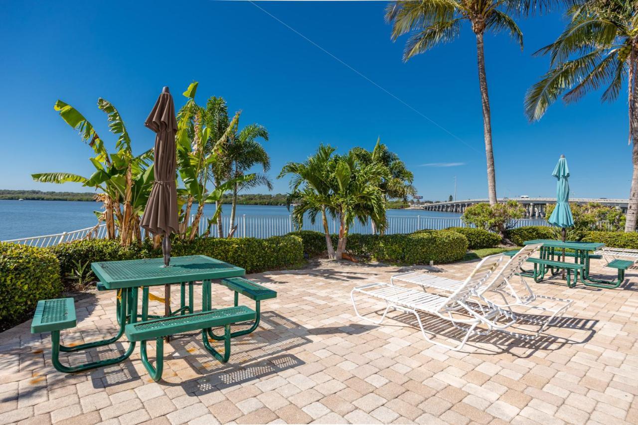Elegant Waterfront Place For Two/Boca Ciega Resort St. Petersburg Extérieur photo