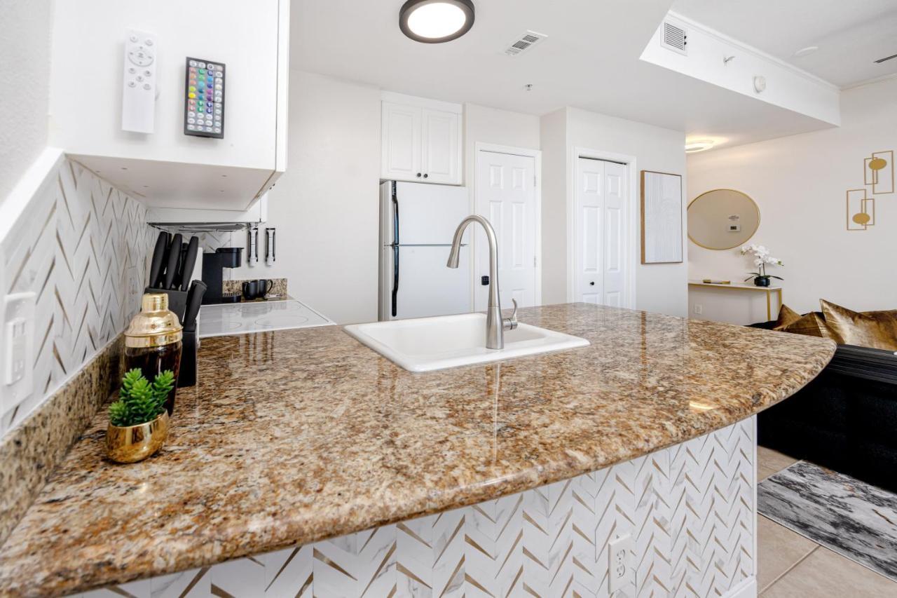 Elegant Waterfront Place For Two/Boca Ciega Resort St. Petersburg Extérieur photo