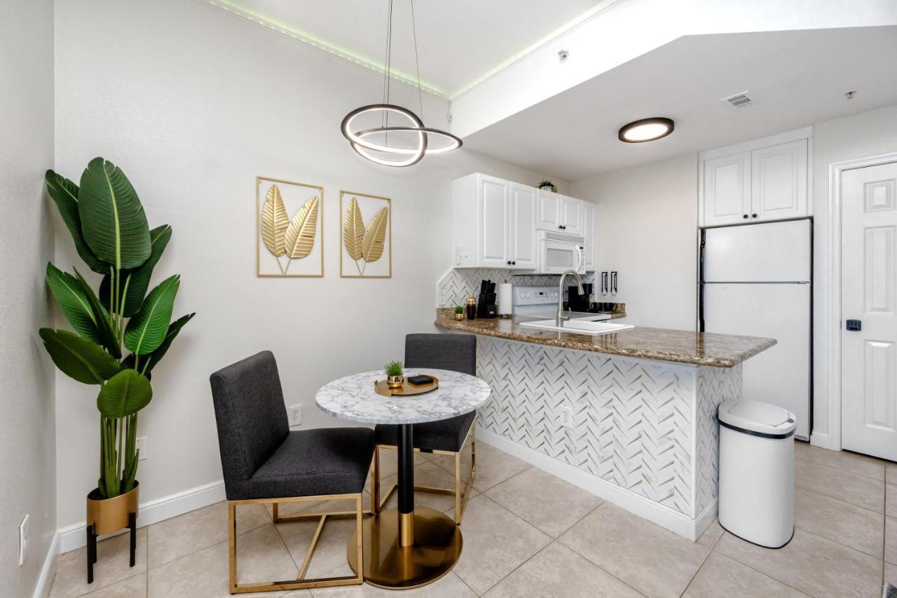 Elegant Waterfront Place For Two/Boca Ciega Resort St. Petersburg Extérieur photo